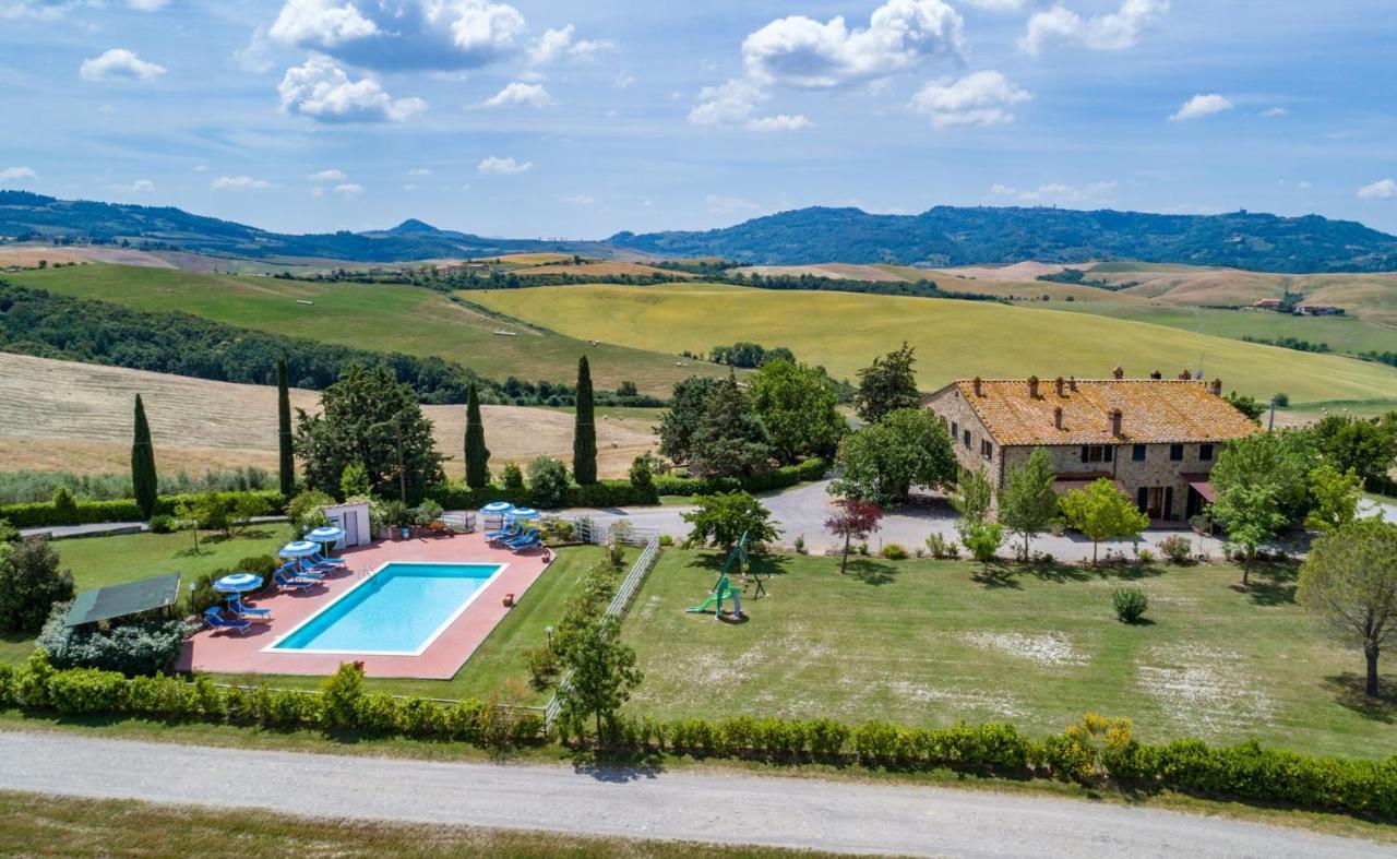 Agriturismo Casa Al Bosco โวลแตร์รา ภายนอก รูปภาพ