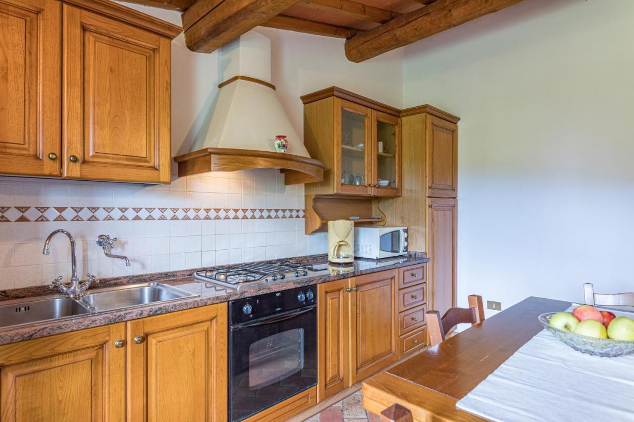 Agriturismo Casa Al Bosco โวลแตร์รา ภายนอก รูปภาพ