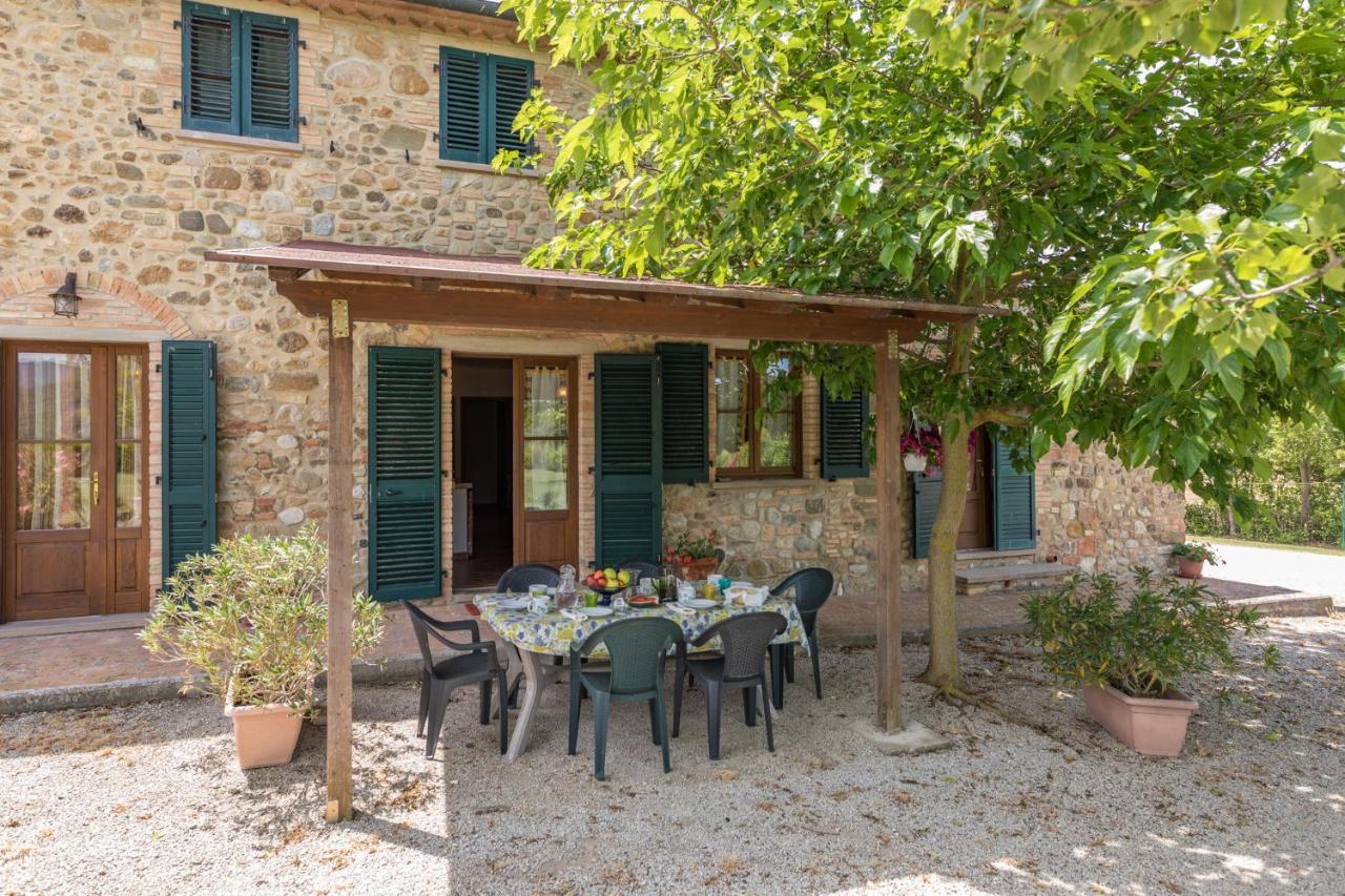 Agriturismo Casa Al Bosco โวลแตร์รา ภายนอก รูปภาพ